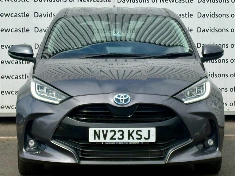 Toyota Yaris 1.5 Vvt-h Design Hatchback Hybrid E-cvt NV23KSJ Grey #2