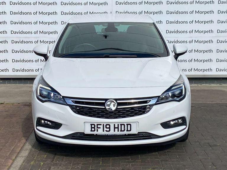 Vauxhall Astra 1.4I Turbo Gpf Elite Nav Hatchback White #2