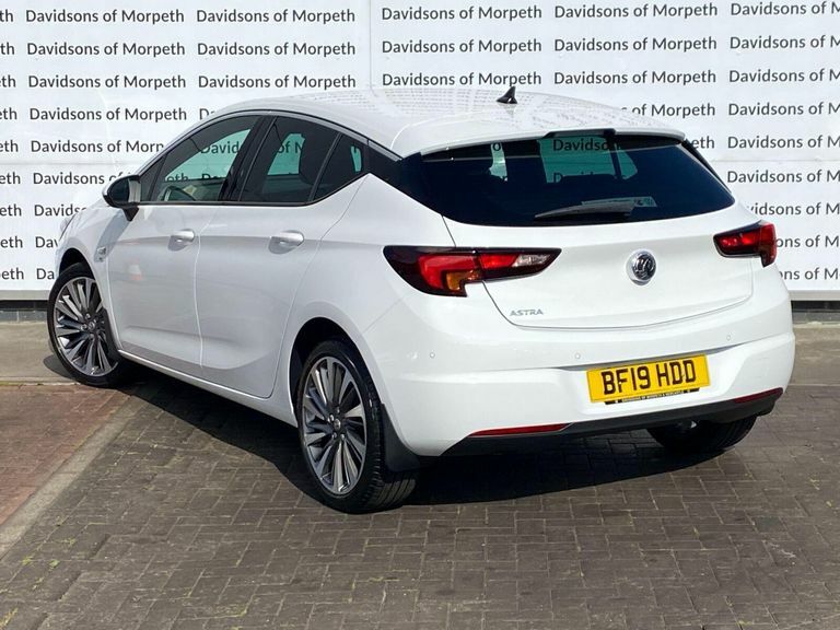 Vauxhall Astra 1.4I Turbo Gpf Elite Nav Hatchback White #4