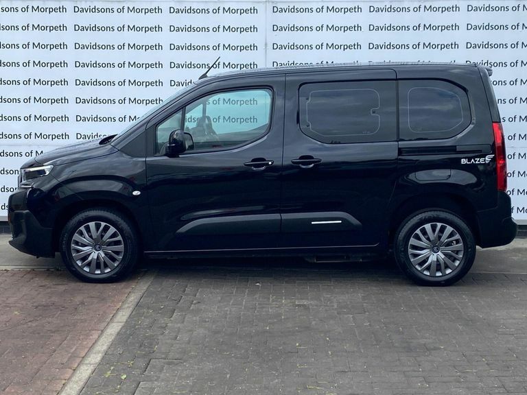 Citroen Berlingo 1.5 Bluehdi Plus M Combi Van Double Cab #6