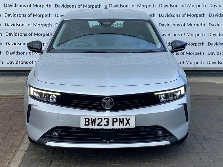 Vauxhall Astra 1.2 Turbo Design Sports Tourer E Silver #2