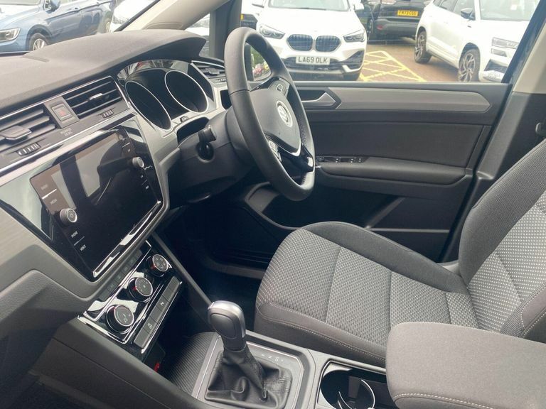 Volkswagen Touran 1.5 Tsi Evo Se Family Mpv Dsg Euro 6 S Black #3
