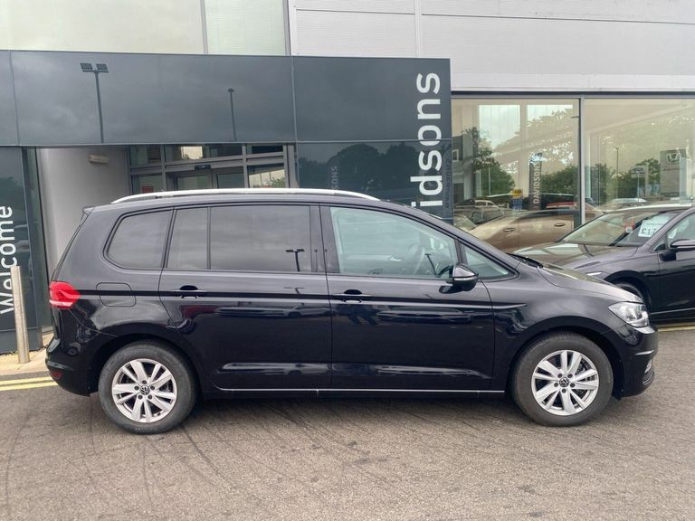 Volkswagen Touran 1.5 Tsi Evo Se Family Mpv Dsg Euro 6 S Black #2