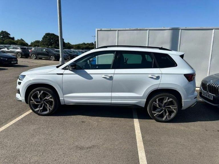 Skoda Karoq 1.5 Tsi Act Sportline Edition Suv Dsg E White #2
