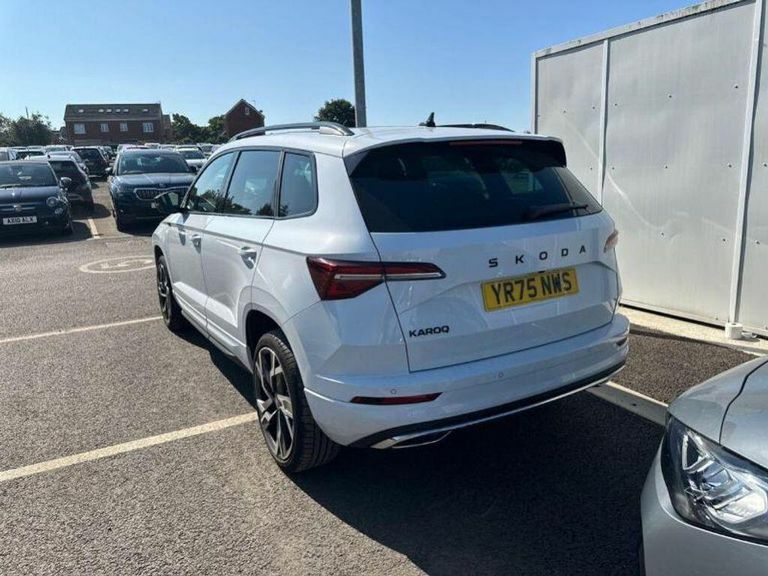 Skoda Karoq 1.5 Tsi Act Sportline Edition Suv Dsg E White #3