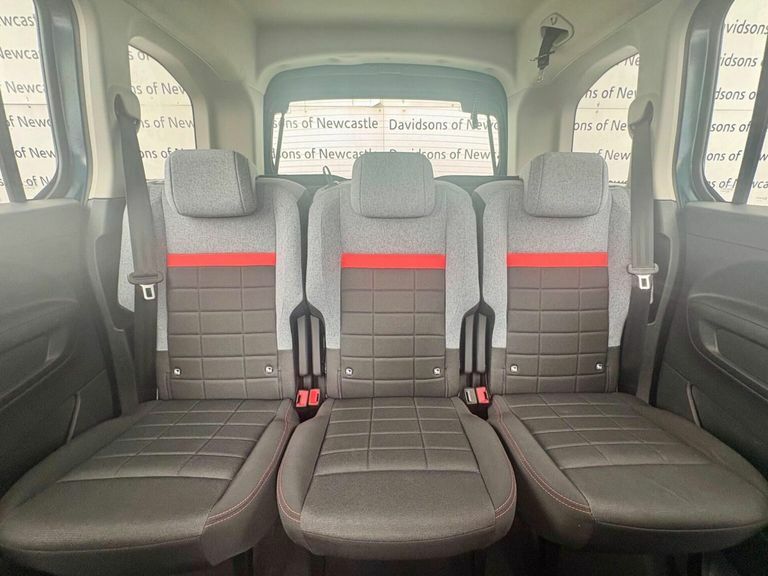 Citroen e-Berlingo 52Kwh Plus XL 7.4Kw Charger Blue #12