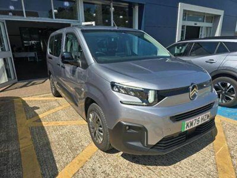 Citroen e-Berlingo 52Kwh Plus XL Mpv 11Kw Charger Grey