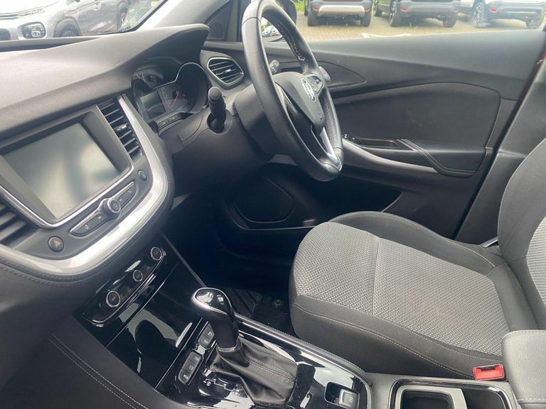 Vauxhall Grandland X 1.2 Turbo Se Premium Suv Euro 6 S Red #3