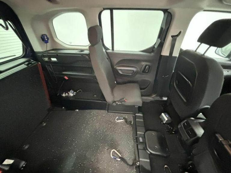 Peugeot Rifter 1.5 Bluehdi Allure Standard Mpv Blue #4