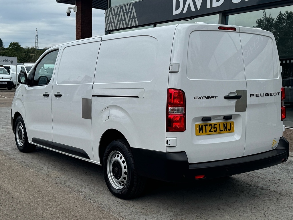 Peugeot Expert Bluehdi Professional 120Ps Lwb With Air Con, Secur White #4
