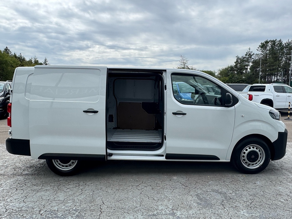Peugeot Expert 2.0 Bluehdi Asphalt Standard Panel Van Standard Eu White #14