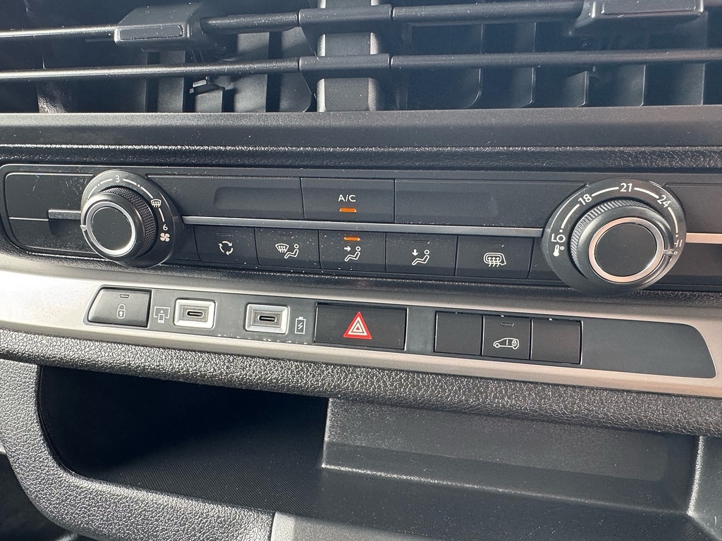 Peugeot Expert 2.0 Bluehdi Asphalt Standard Panel Van Standard Eu White #19