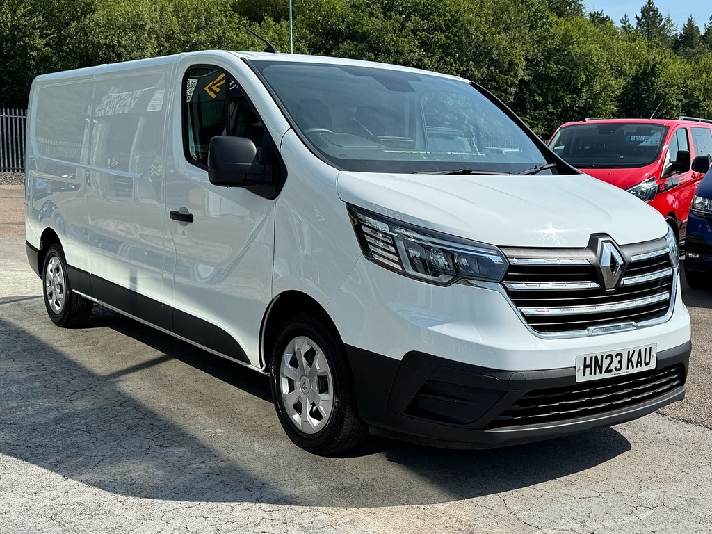 Renault Trafic Dci Blue Ll30 Business L2 130Ps With Air Con, Car White #3