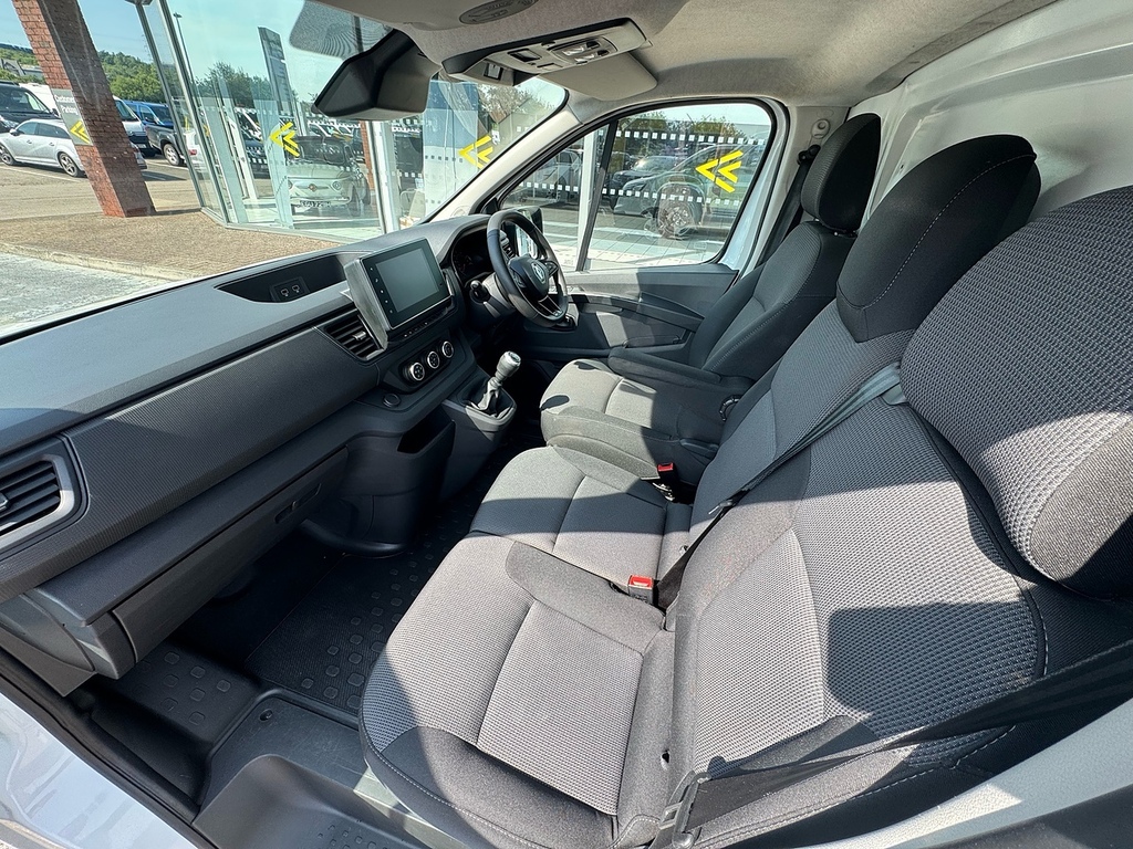 Renault Trafic 2.0 Dci Blue 30 Business Lwb Euro 6 Ss #23