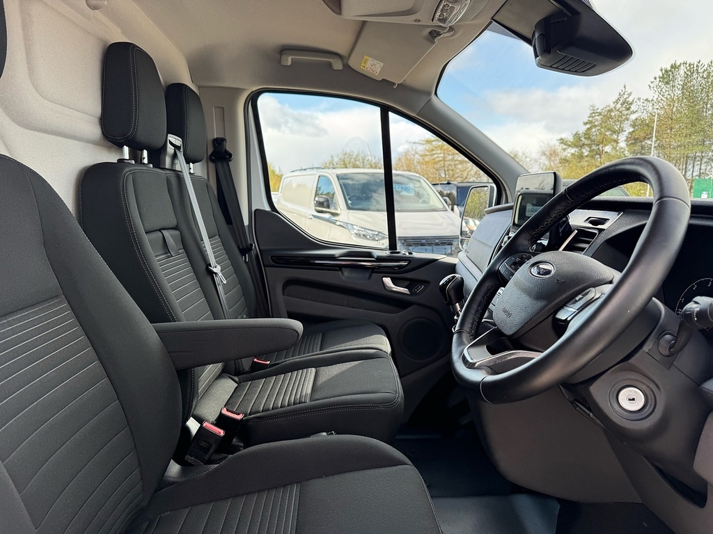 Ford Transit Custom 320 L1 Fwd 2.0 Ecoblue 130Ps High Roof Limited V Silver #4