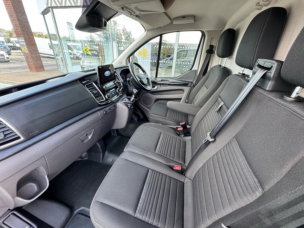 Ford Transit Custom 320 L1 Fwd 2.0 Ecoblue 130Ps High Roof Limited V Silver #20