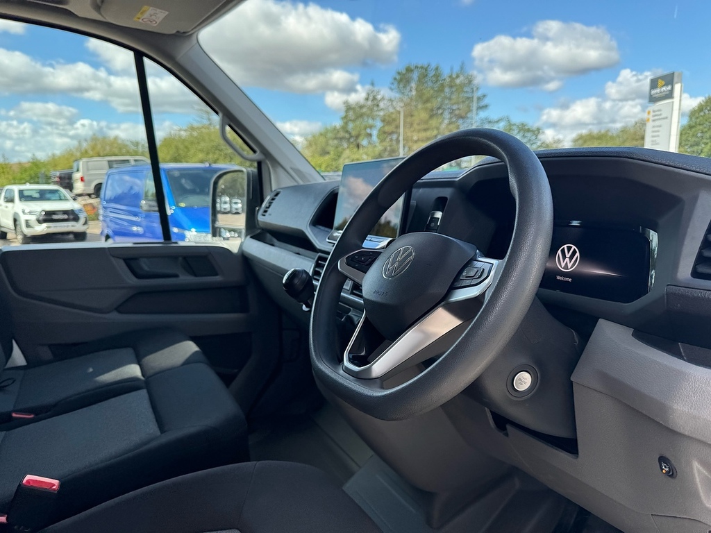 Volkswagen Crafter Tdi 140Ps Cr35 Commerce 7 Seat Double Crew Cab Tip White #4