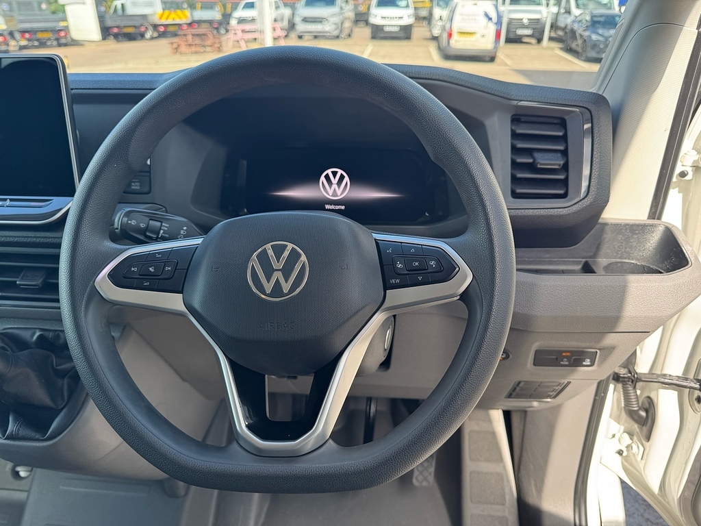 Volkswagen Crafter Cr35 Tdi 140Ps High Roof Van Commerce Mwb White #12