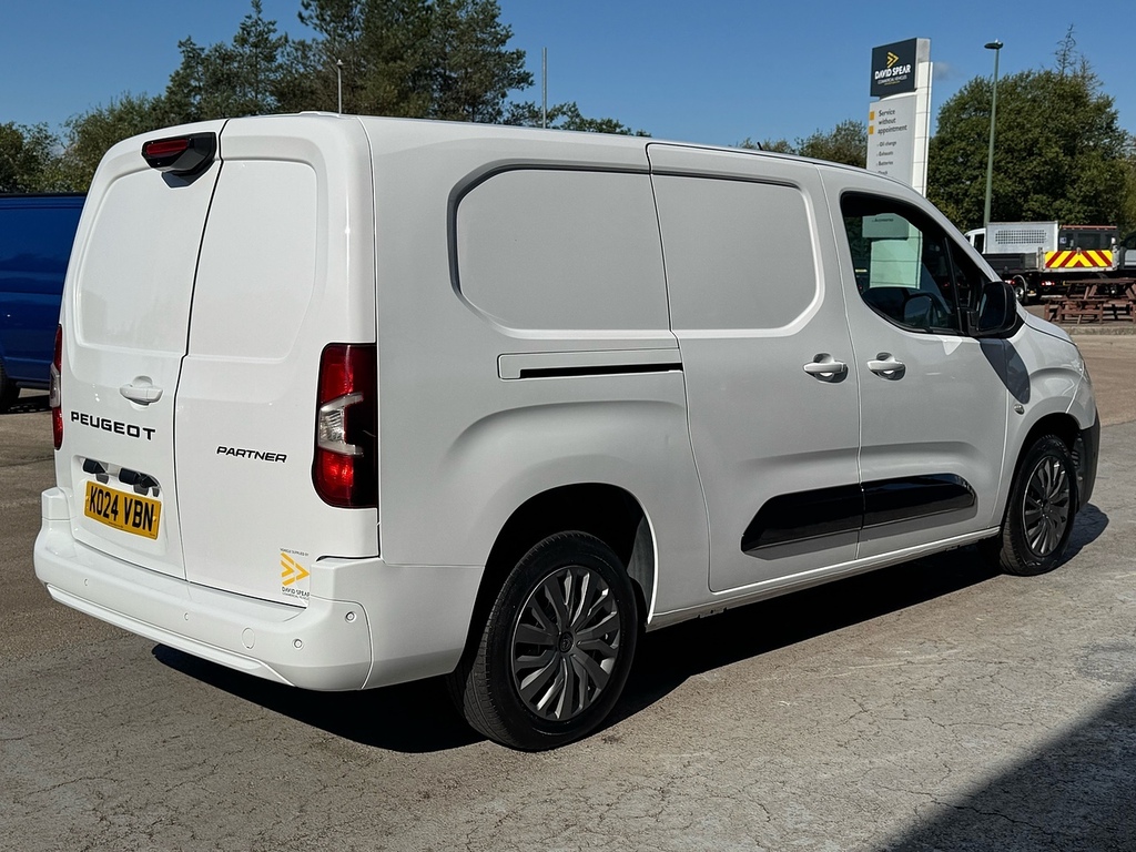 Peugeot Partner Hdi 100Ps 950 Asphalt Lwb With Air Con, Reverse Ca White #2