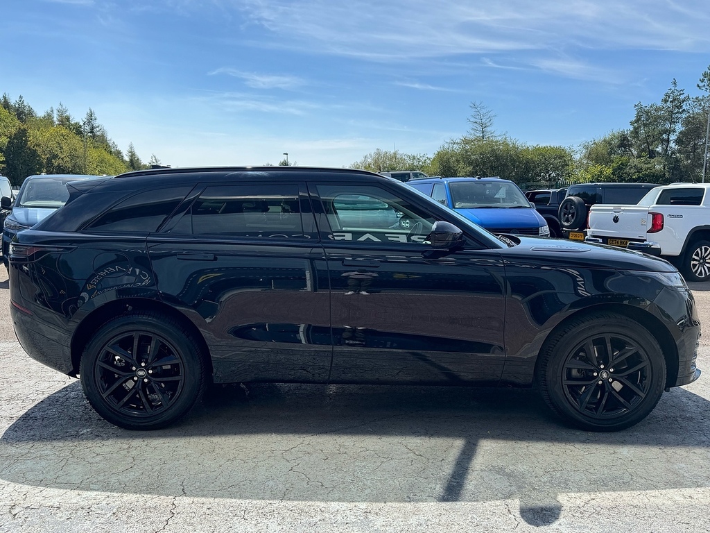 Land Rover Range Rover Velar P250 Dynamic Se 249Ps With Heated Steering, 3 Black