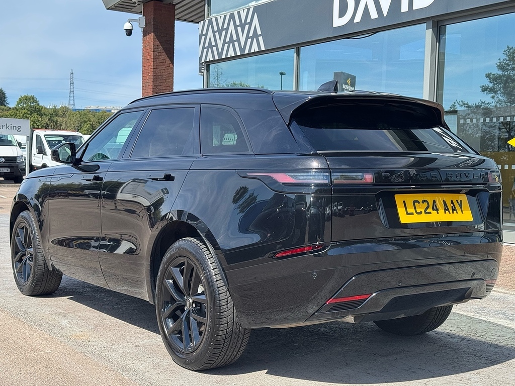 Land Rover Range Rover Velar P250 Dynamic Se 249Ps With Heated Steering, 3 Black #4
