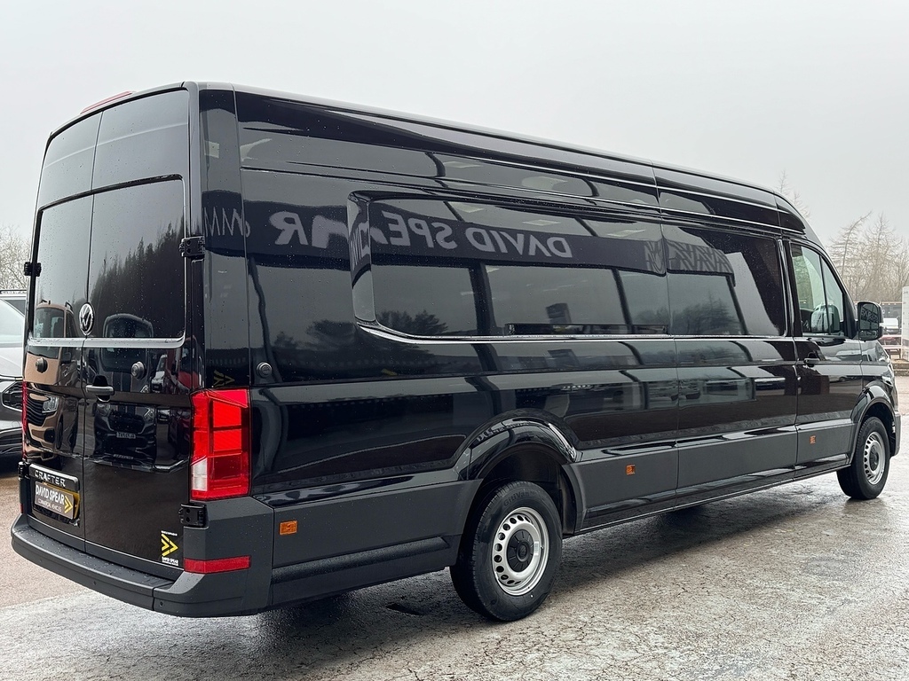 Volkswagen Crafter Tdi 140Ps Cr35 Commerce Plus Maxi Xlwb 4.8M With A Black #2