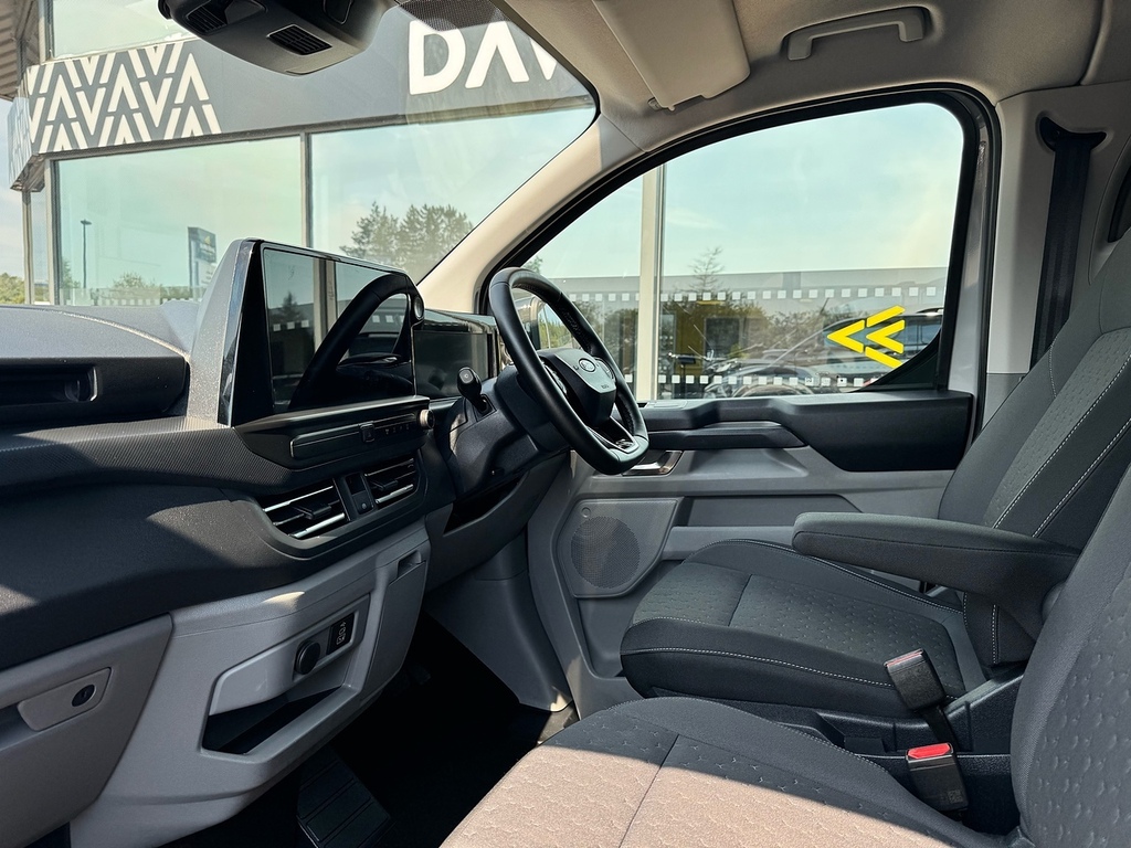 Ford Transit Custom 320 Sport L1 Swb Rwd 160Kw 65Kwh Low Roof Grey #17