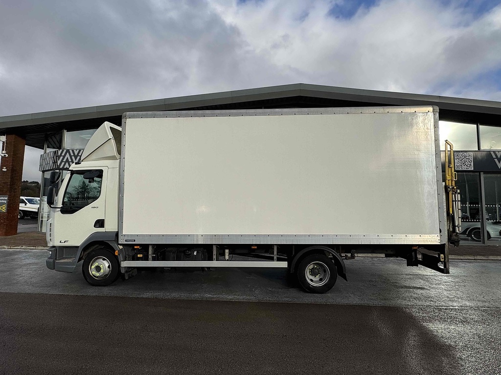 DAF All Models 7.5 Ton Euro 6 Grp 5.9M Box Lorry With Tuck Away T White