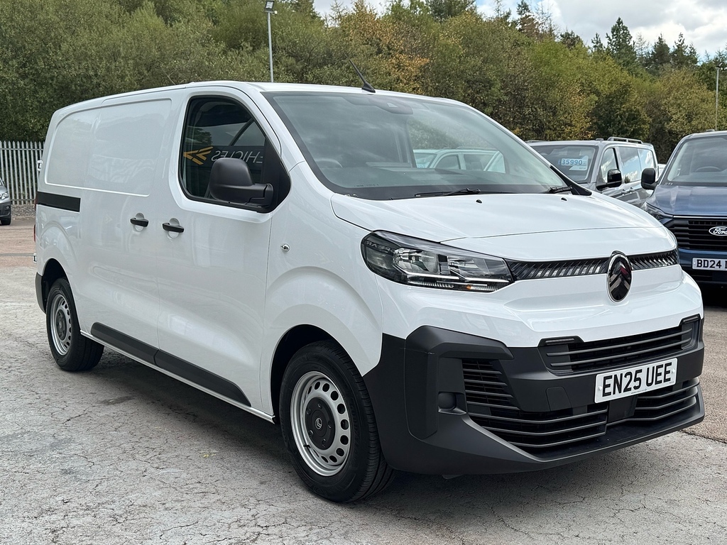 Citroen Dispatch Bluehdi Enterprise M 120Ps With Low Miles, Air Con EN25UEE White #3