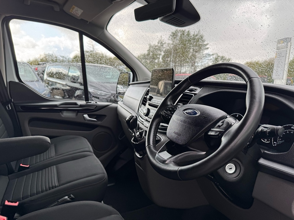 Ford Transit Custom 320 Ecoblue Limited Kombi 6 Seater L2 130Ps With H DV23FLX White #5
