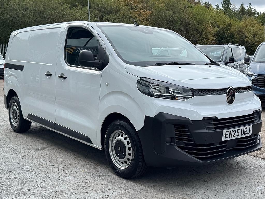 Citroen Dispatch Bluehdi Enterprise M 120Ps With Low Miles, Air Con EN25UEJ White #3