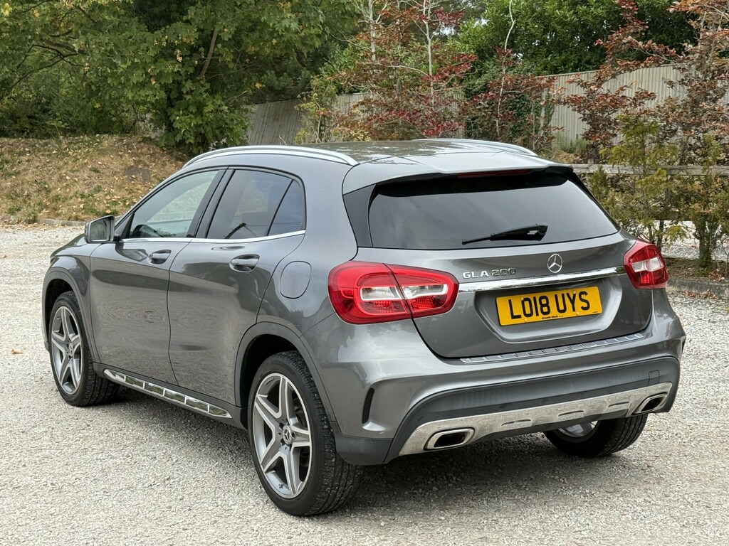 Mercedes-Benz GLA Class 1.6 Gla200 Amg Line Grey #4