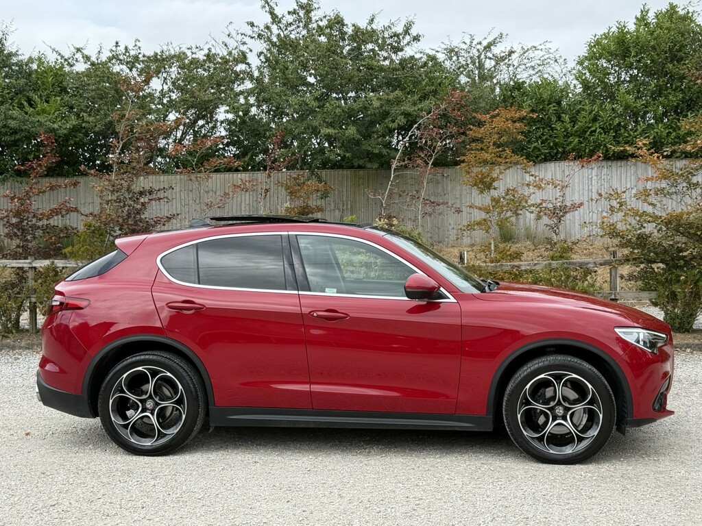 Alfa Romeo Stelvio 2.2 2.2 Turbo 210Hp Awd Speciale Red #2