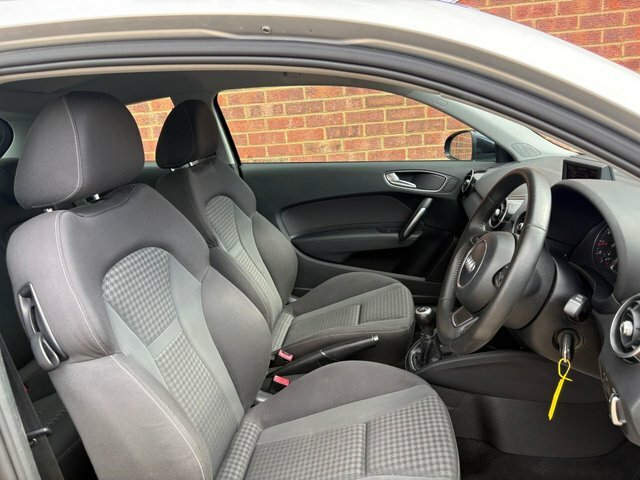 Audi A1 Hatchback 1.2 Tfsi Sport Euro 5 Ss 201161 Black #17
