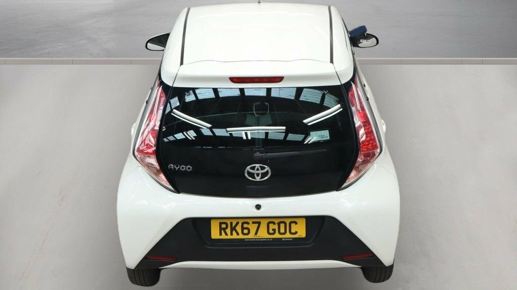 Toyota Aygo  Red #8