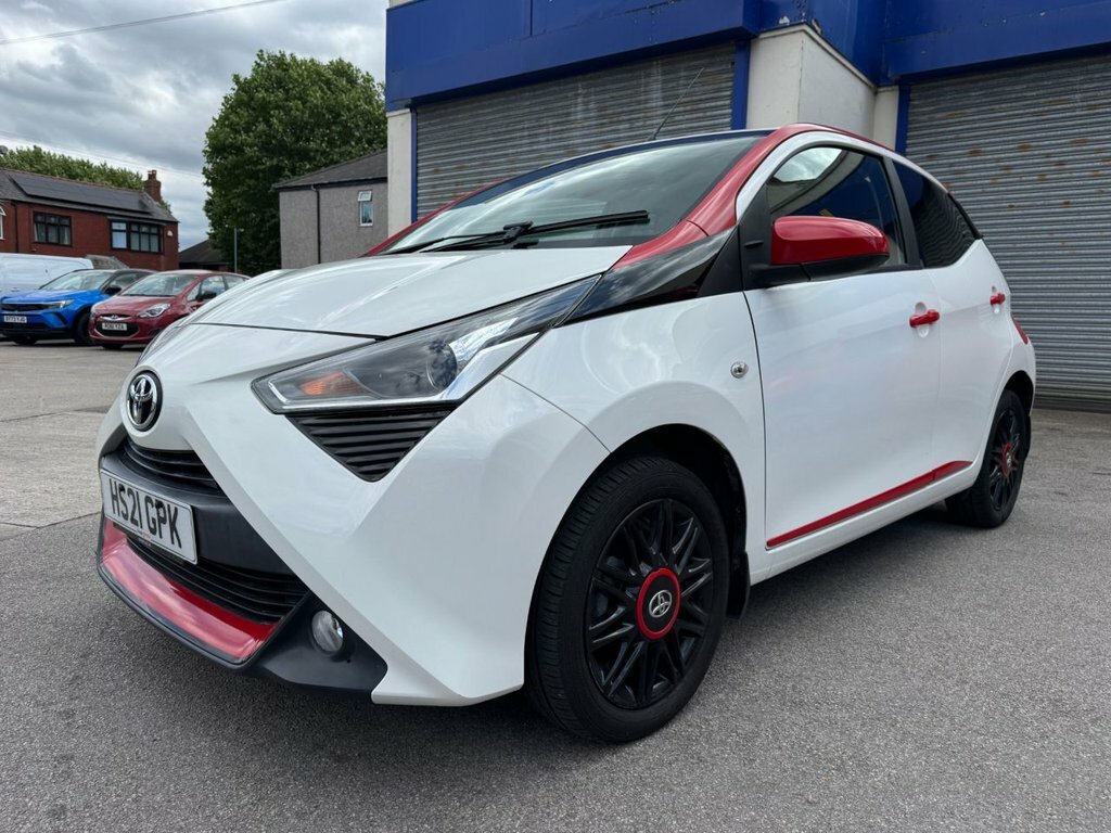Toyota Aygo 1L X-trend HS21GPK White #4