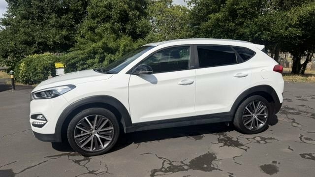 Hyundai Tucson 1.7L Go Se White #3