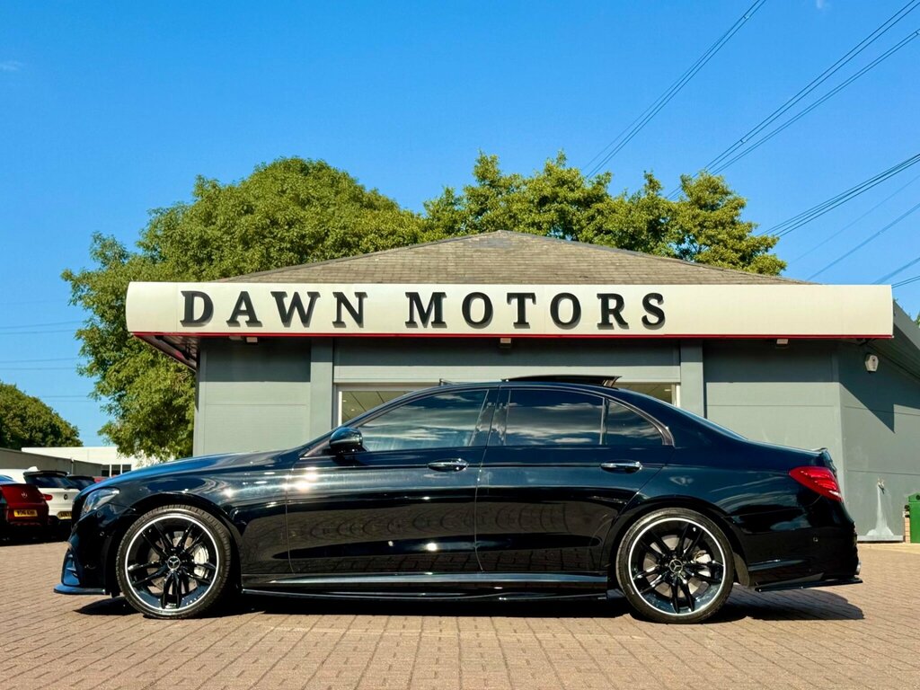 Mercedes-Benz E Class 3.0 E53 Biturbo Mhev Eq Boost Amg Premium Plus S Black