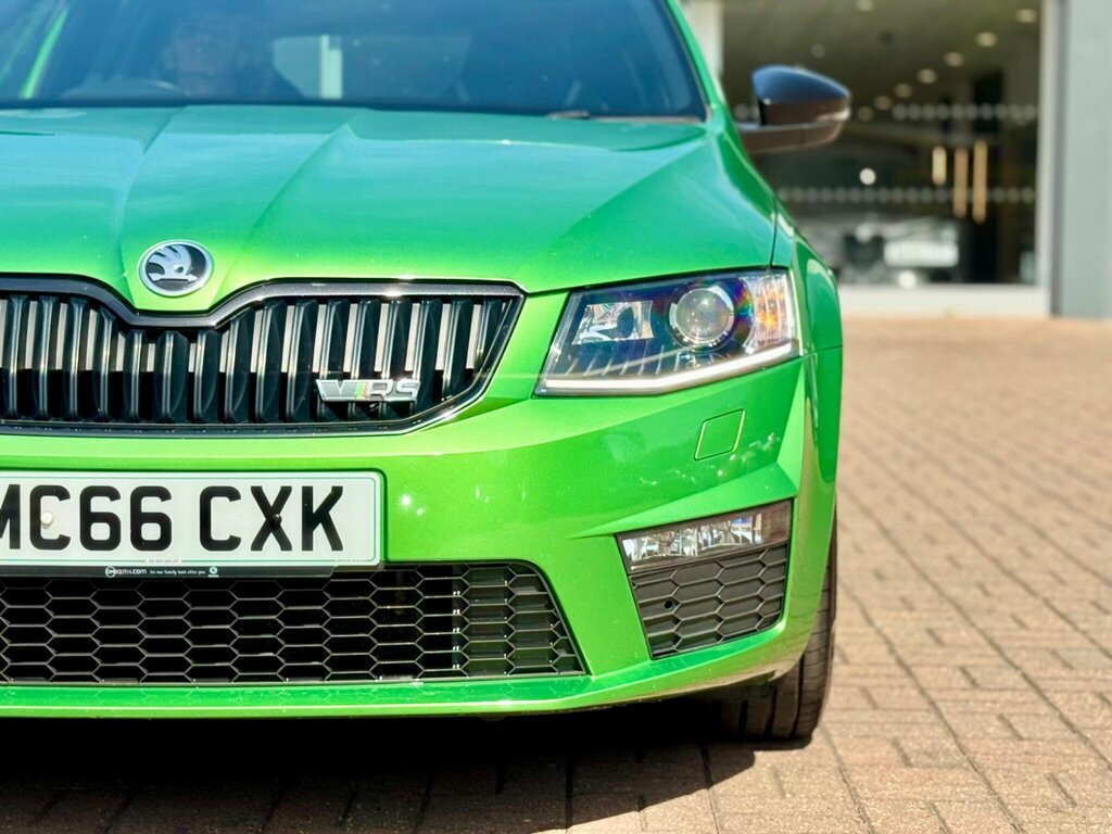 Skoda Octavia 2.0 Tdi Vrs Dsg Euro 6 Ss Green #5