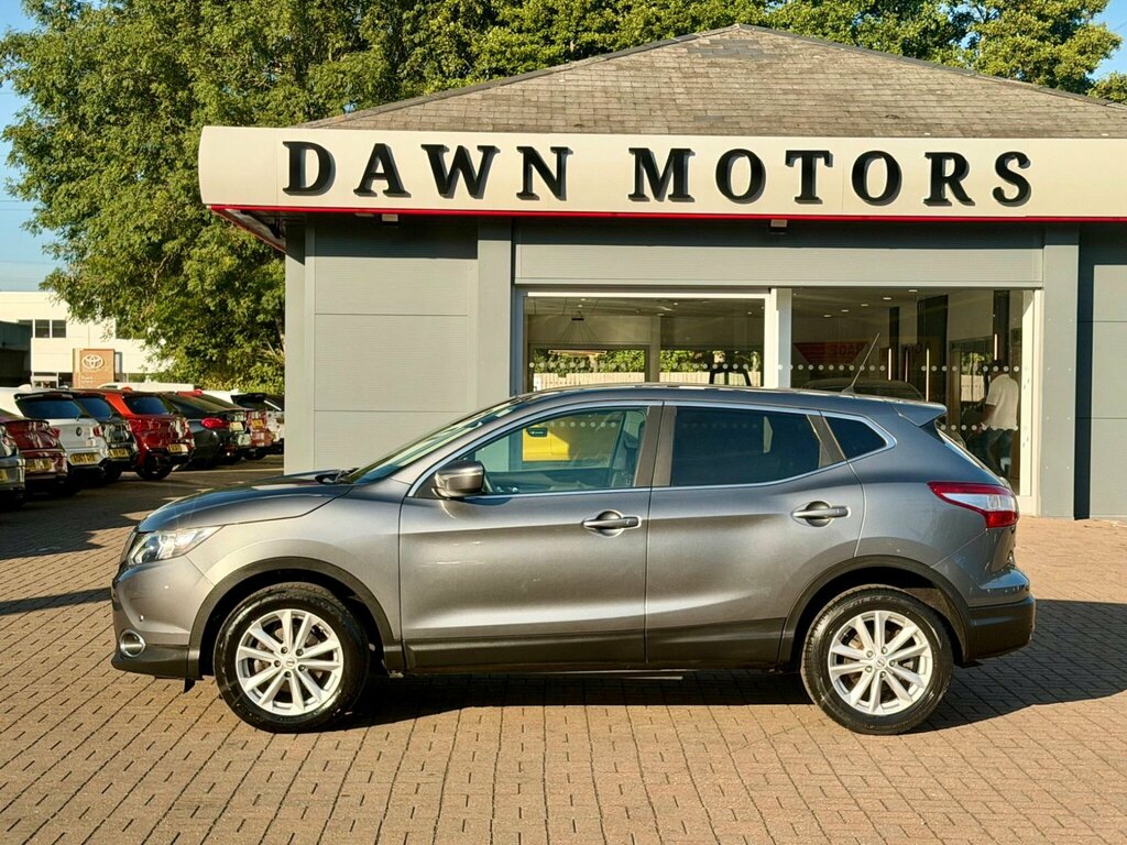 Nissan Qashqai 1.2 Dig-t Acenta Premium 2Wd Euro 5 Ss Grey #4