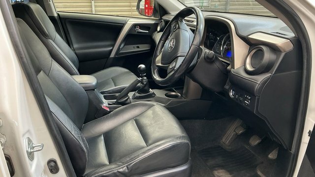 Toyota Rav 4 2.0 D-4d Icon 2Wd Euro 5 Ss Black #8