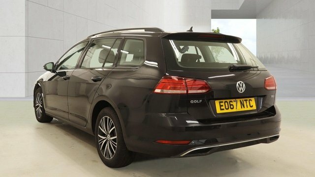 Volkswagen Golf 1.6 Tdi Bluemotion Tech Black #4
