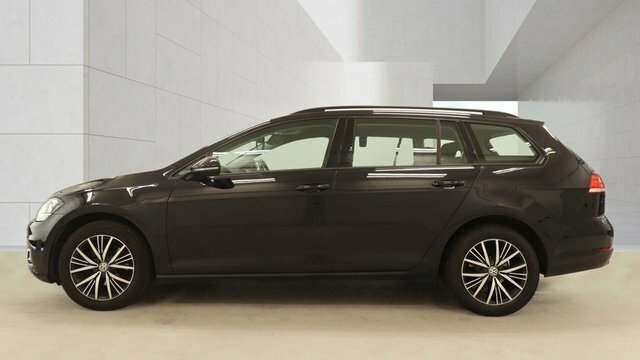 Volkswagen Golf 1.6 Tdi Bluemotion Tech Black #6