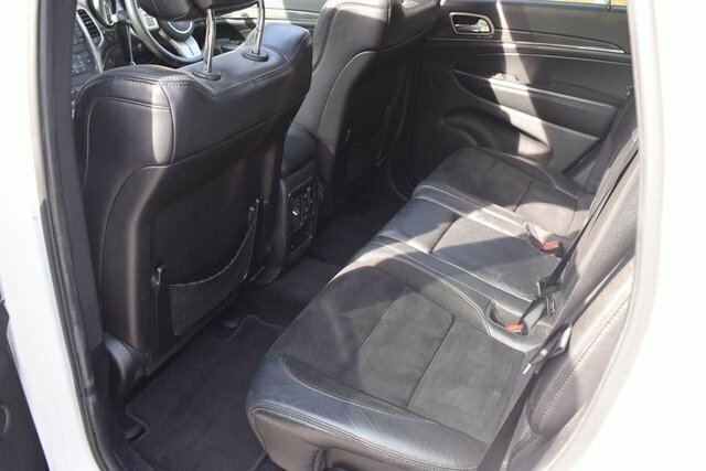 Jeep Grand Cherokee Grand Cherokee Overland Crd Black #19