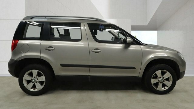 Skoda Yeti 2.0 Tdi S Suv Beige #5