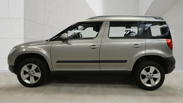 Skoda Yeti 2.0 Tdi S Suv Beige #6