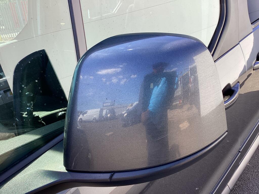 Ford Grand Tourneo Connect 1.5 Tdci 120 Titanium Powershift Blue #14