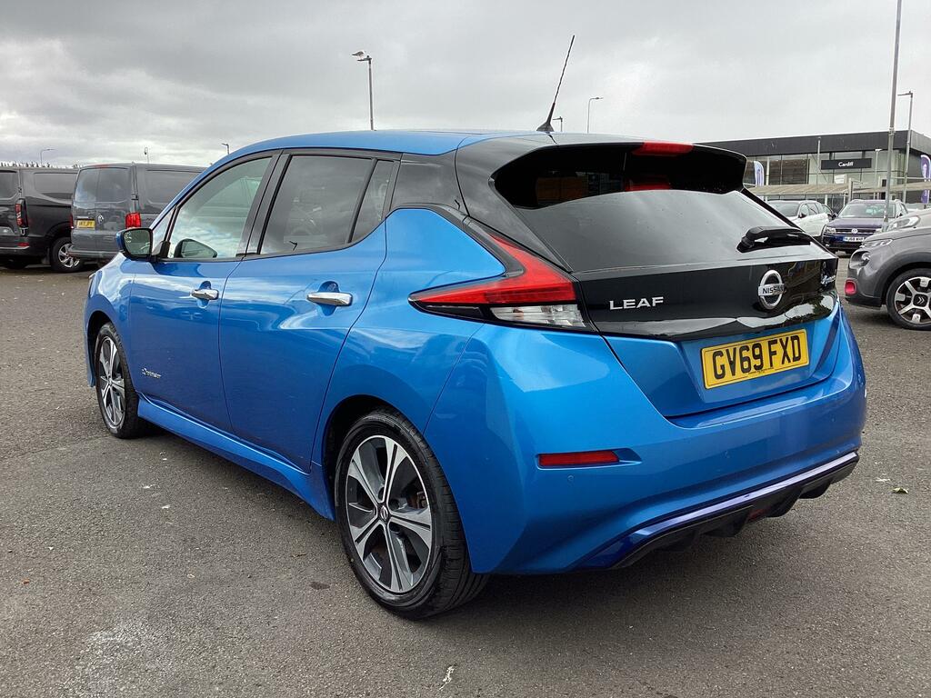 Nissan Leaf 40Kwh Tekna Hatchback 150 Ps Blue #6