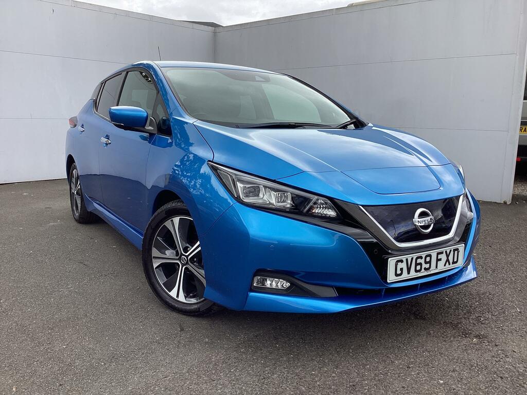 Nissan Leaf 40Kwh Tekna Hatchback 150 Ps Blue
