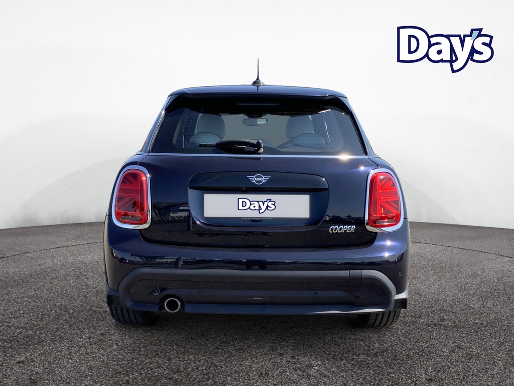 Mini Hatch 1.5 Cooper Exclusive Hatchback Steptron Black #6